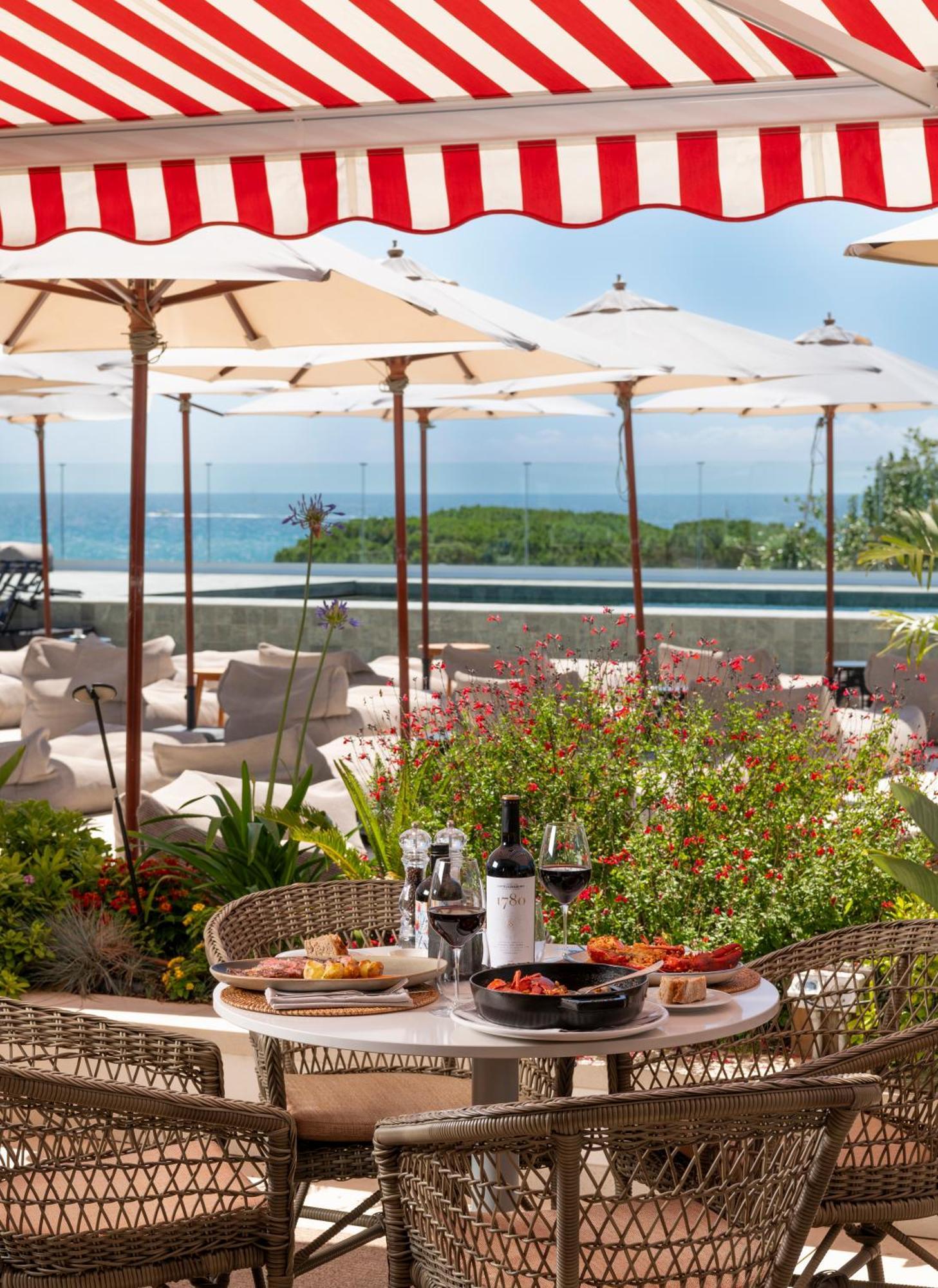 Atzavara Hotel & Spa Santa Susanna Exterior photo The Beach Club at The Ritz-Carlton, Key West