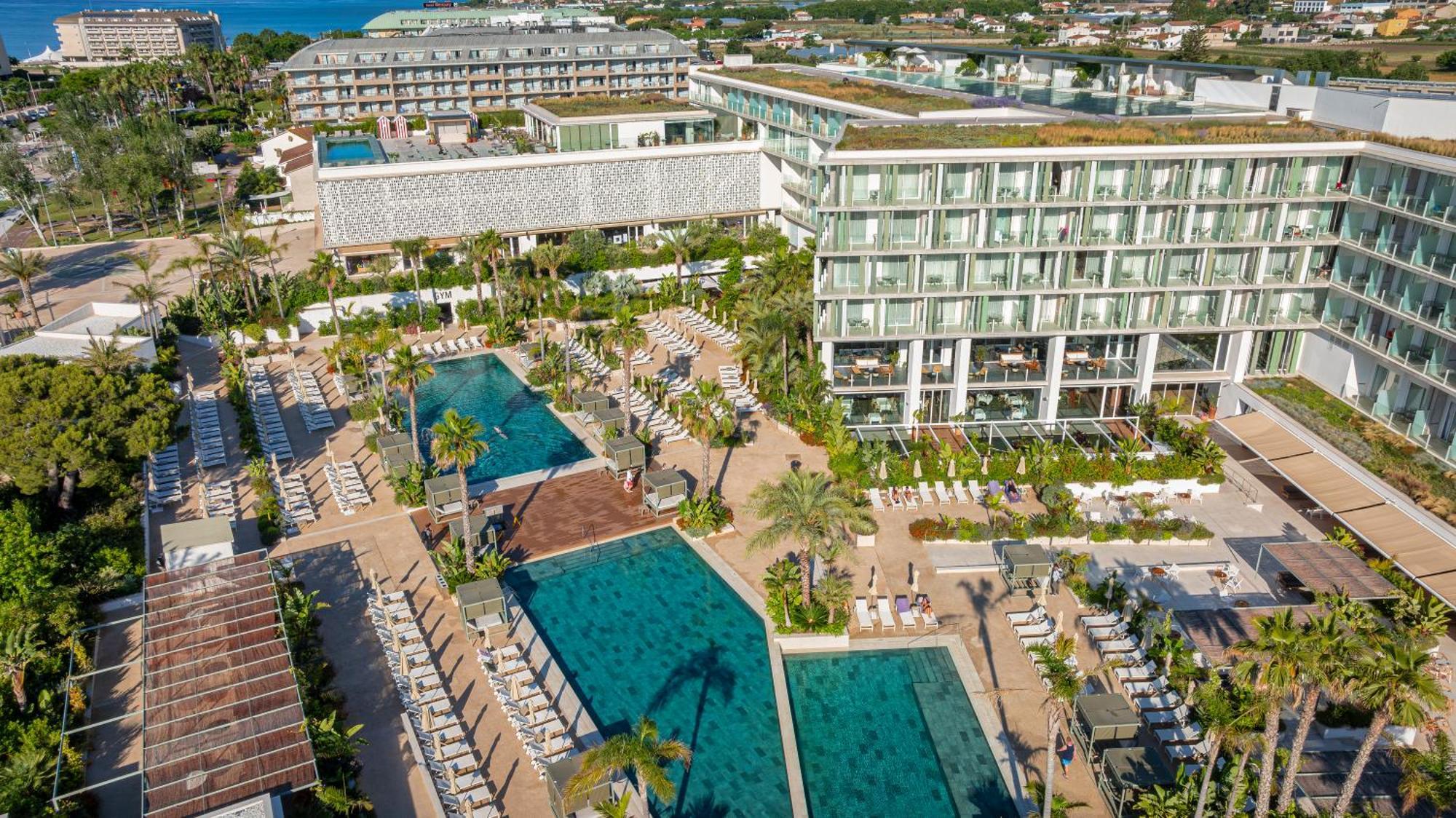 Atzavara Hotel & Spa Santa Susanna Exterior photo Aerial view of the hotel