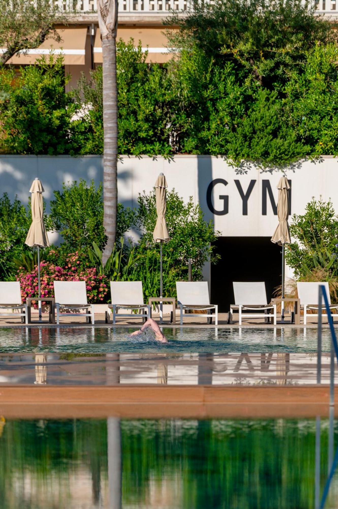 Atzavara Hotel & Spa Santa Susanna Exterior photo The gym at the Four Seasons Hotel, Los Angeles